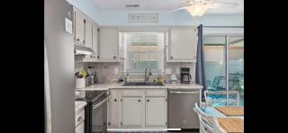 Crescent Palm North Myrtle Beach - 3