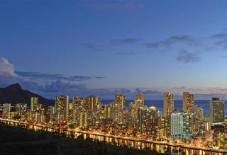 Waikiki Beach Studio with Parking - 1