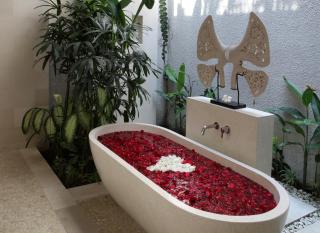 Nyaman Villas Seminyak - Seminyak - 4