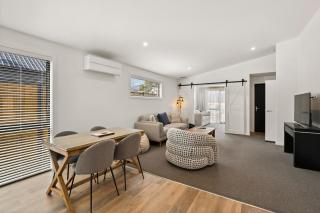 Cromwell Haven - Cromwell Holiday Home - 6