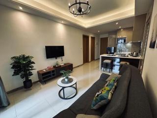 Jade Homes at R&F - free WiFi & 1 carpark - Dual-Key - 9