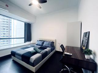 Topaz Homes at R&F - free WiFi and 1 Car Park - 1