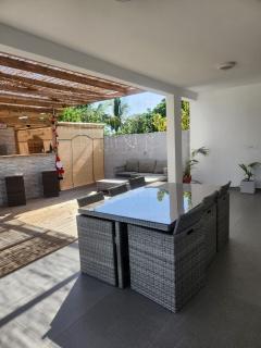 Charming Villa, Paradise Found! - 4