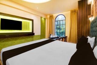 Super Townhouse Varanasi Railway Junction - 2