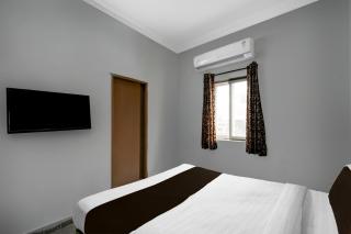 Hotel O Shamshabad Station Formerly Grand Vista Hotel - 3