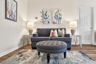 Charming 3-Bedroom Cherry Grove Condo - 4