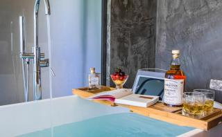 Yangshuo Courtyard Hotel - An all-English team by the Li River - 2