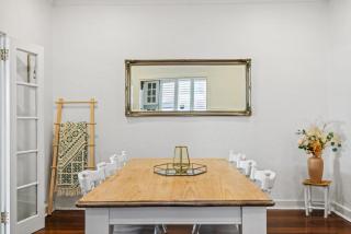 Stylish 3-Bedroom Home near Scarborough Beach - 6