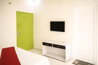 Comfort Stay - Near Airport - 8