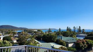 Fairview Crescent Head - 9