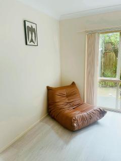 Parkside Pleasure Apartment with Bathroom& Dining - 0