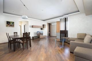 Stylish 2 Bedroom near Seasons park - 0