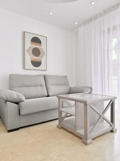 Playa Del Duque Beachside - Renovated 1BR Apartment, PD1 - 9