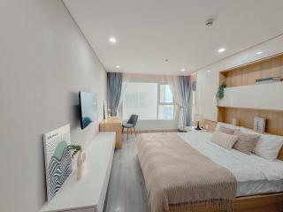 Nangs Home- Central Da Nang Hideaway - 0
