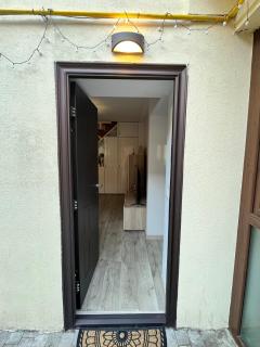 Chic Stay in Historic Brașov - 8