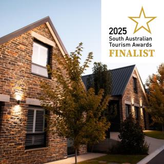 Vale 194 - Luxury Accommodation in McLaren Vale - 5 holiday homes with king size beds - 7