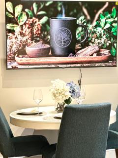 Cozy 2BR Apt with Parking, Steps to Brown and RISD - 1