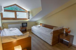 Hera Guest House - 4