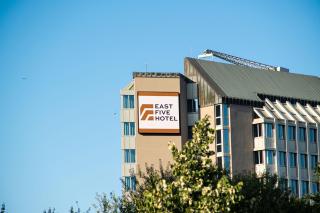 East Five Hotel - 7