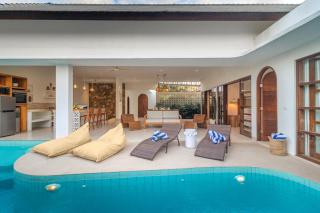 Villa Crusoe Stylish 3br Oasis In Berawa - 8