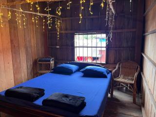 Burce Wood & Social House - 5
