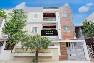 Townhouse DAVV University Indore Formerly Indrapuri - Indore - 0