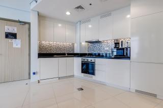 Allsopp & Allsopp - 1-Bedroom Apartment in Paramount Midtown, Business Bay - 2