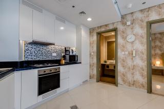 Allsopp & Allsopp - 1-Bedroom Apartment in Paramount Midtown, Business Bay - 3
