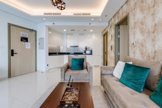 Allsopp & Allsopp - 1-Bedroom Apartment in Paramount Midtown, Business Bay - 7