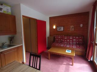 À louer à Valfréjus, 310 rue du Cheval Blanc - FR-1-561-121 - 3