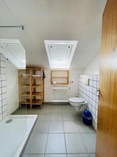 LEO Apartments - 3