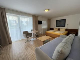 LEO Apartments - 2
