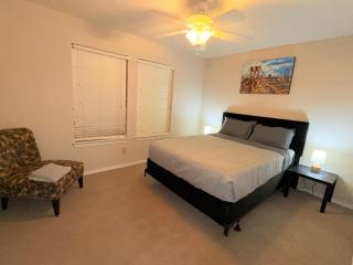 Spacious 2BR Townhome - 6