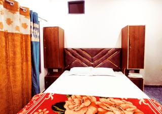 SKYLINE HOMESTAY -Your Affordable Stay - 1