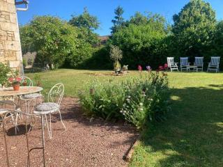 3Bedrooms-Sleeps6-WiFi-Fireplace - 4