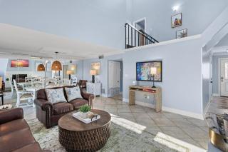 Shoreline Towers Townhouse 4-3 - 2