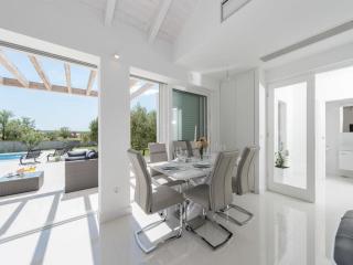 Villa in Debeljak with Pool near the Sea - 7