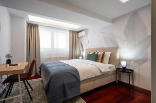 Spectacular River Views 2BR Flat - Top Location - 7