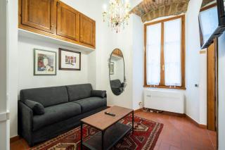 2BDR - Duomo & Uffizi - Chic Residence of the Cerchi - 6