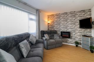 Flat 8 - 8
