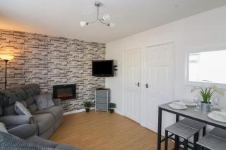 Flat 8 - 7