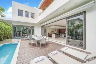 Modern Villa heated Pool gated Island - 5