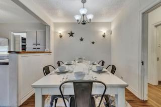 Pool Mins to Downtown & Alamo - Huisache Retreat - 9
