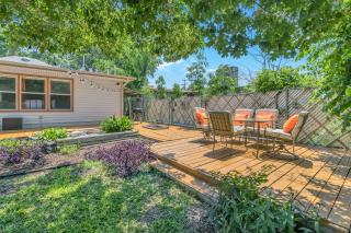 Pool Mins to Downtown & Alamo - Huisache Retreat - 2