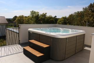 House AGAPE near Zagreb with rooftop jacuzzi - 1