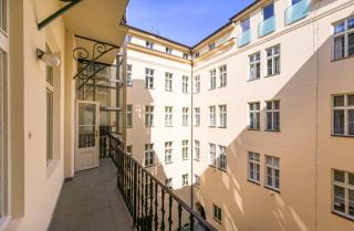 Cozy apartment with 2 bedrooms in New Town - 7