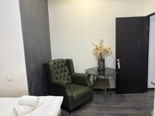 Luxury Inn Hotel Yerevan - 5