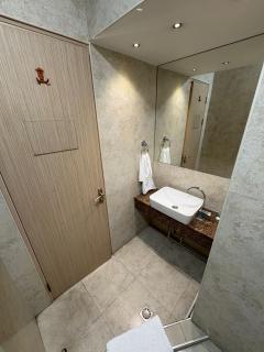 Luxury Inn Hotel Yerevan - 6