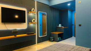 The BlueCozy Stay Lucknow Omaxe Hazratganj - 9