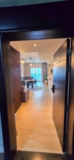 Two Bedroom Apartment Marina View - 1